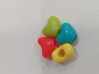 Бусины пластик сердца